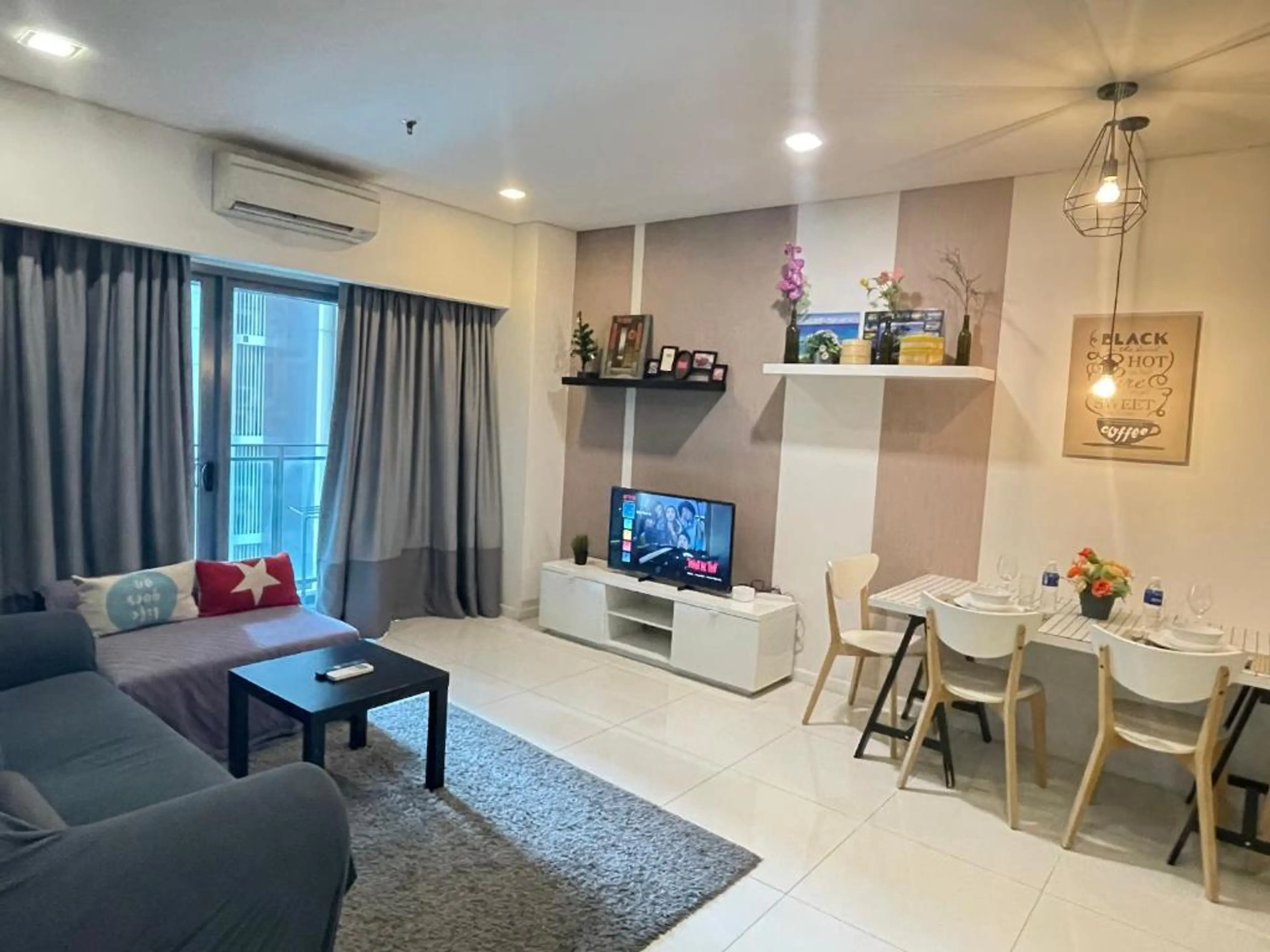 Mercu Summer Suites accommodation