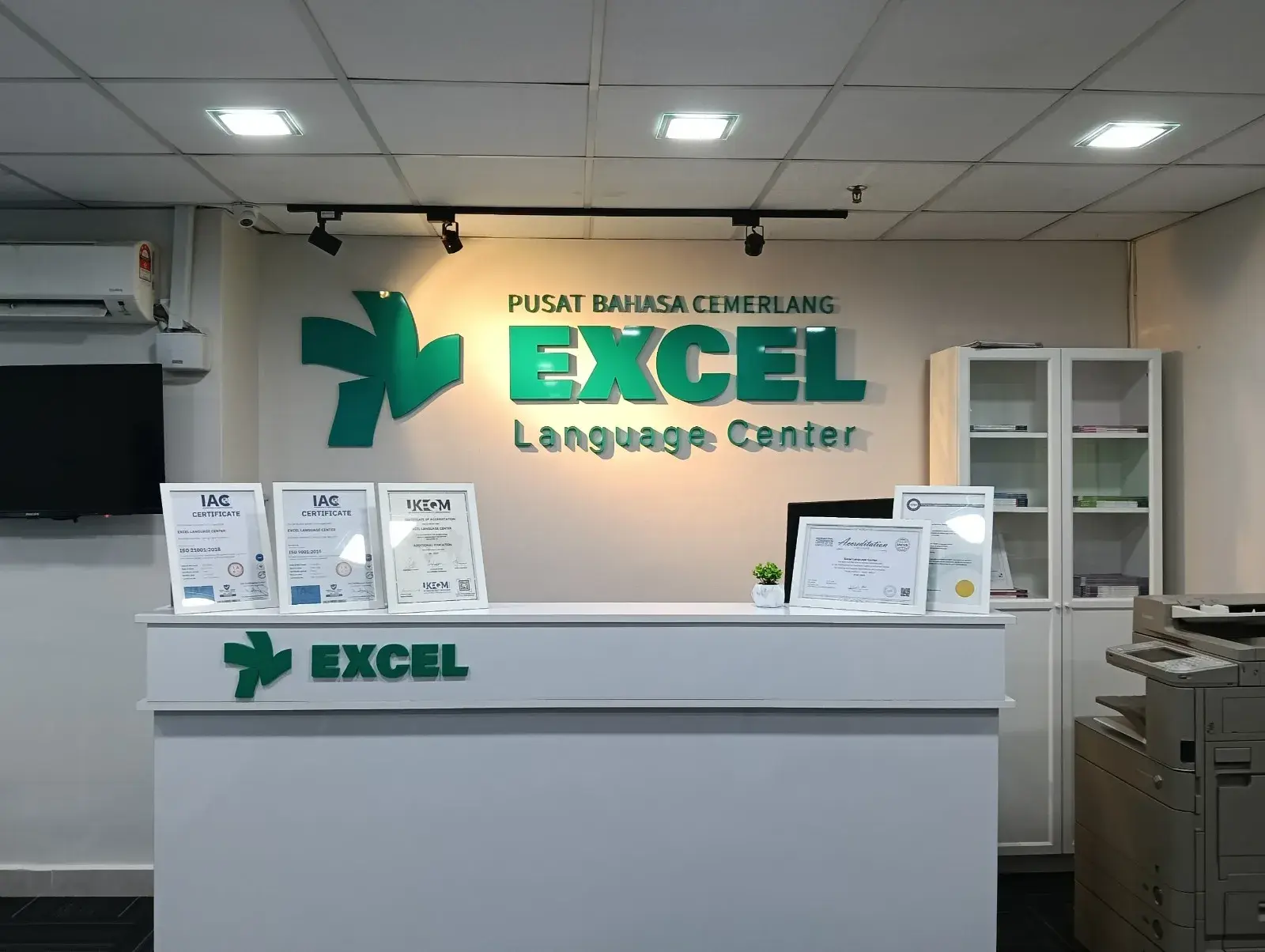 What to Expect on Your First Day at Excel Language Center